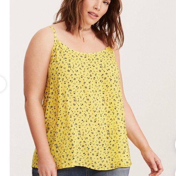 torrid Tops - TORRID floral top